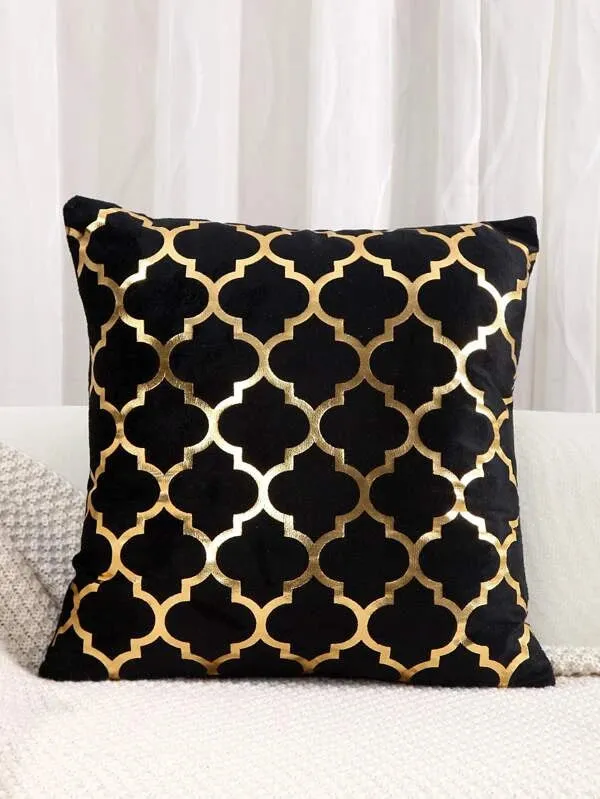 Black Quatrefoil Pattern on Gold Blend Pillow