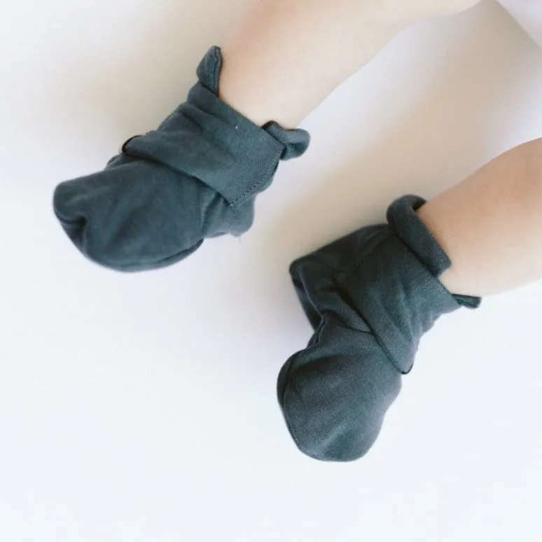 BOOTS | MIDNIGHT by goumikids