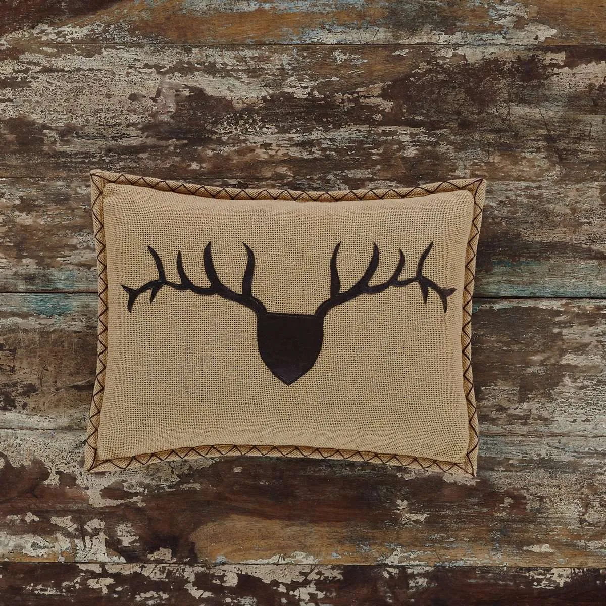 Dawson Star Trophy Head Pillow Applique 14"x18" Natural, Coffee VHC Brands