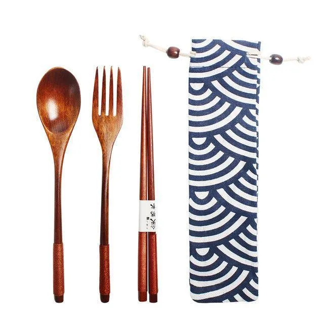 Eco-Conscious Japanese Wooden Bento Box Lunch Kit for Kids with Leakproof Design and Utensils