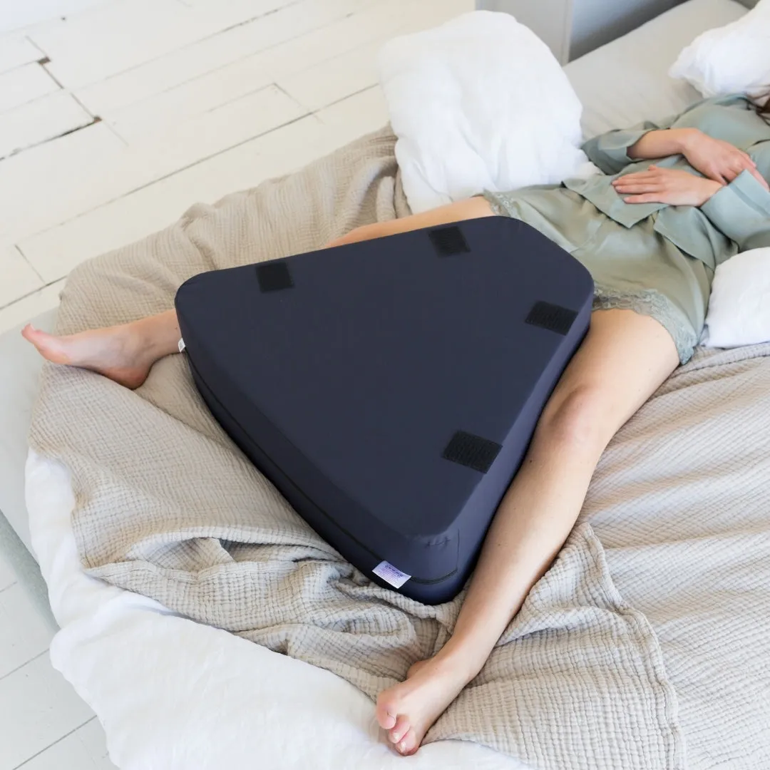 Putnams Abduction Wedge Cushion - Keeps Legs Apart Pillow
