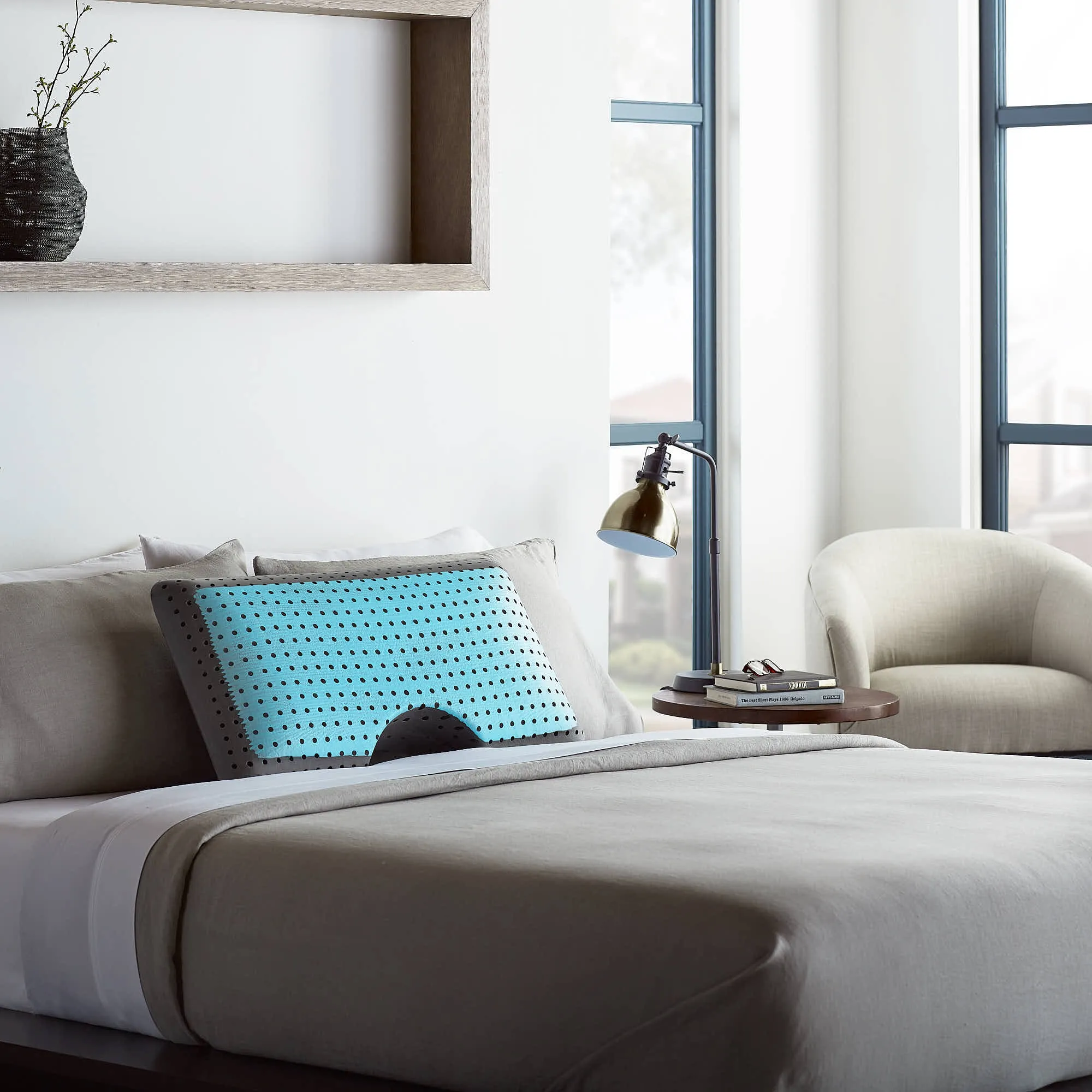 Shoulder CarbonCool™ LT   Omniphase® Pillow- King