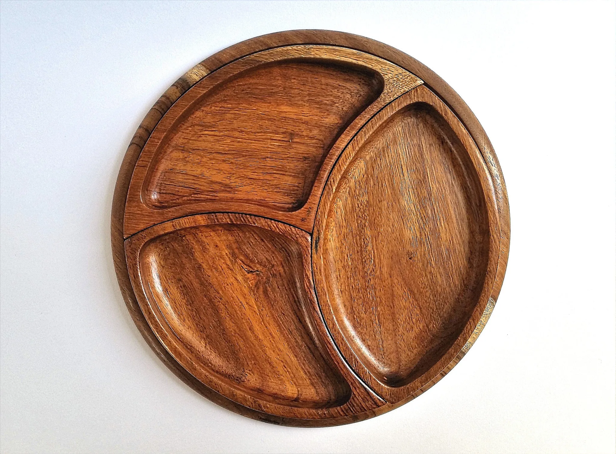 Three sections wooden snack set 11"